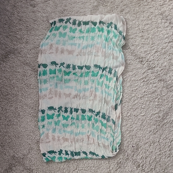 Printed Infinity Scarf - Picture 3 of 5